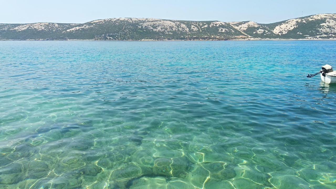 Sea Breeze Apartments With Private Beach And Boat Anchorage Stara Novalja Exterior foto